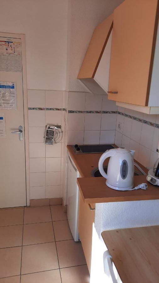 Studio Climatise Residence Odalys Nouvelle Box 5 G ,Saint Loup,Piscine ,Parking Prive Et Superette Agde Extérieur photo