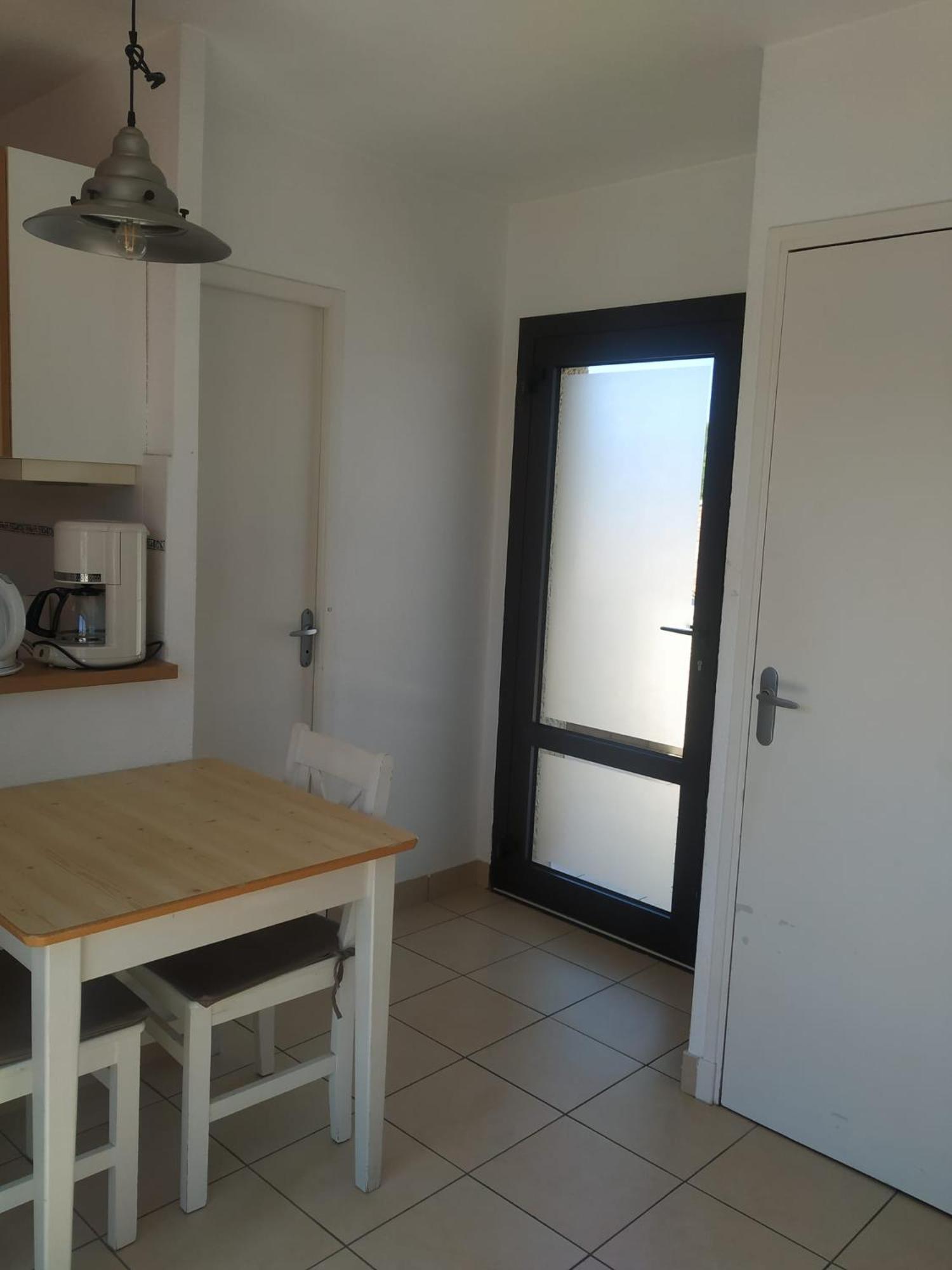 Studio Climatise Residence Odalys Nouvelle Box 5 G ,Saint Loup,Piscine ,Parking Prive Et Superette Agde Extérieur photo